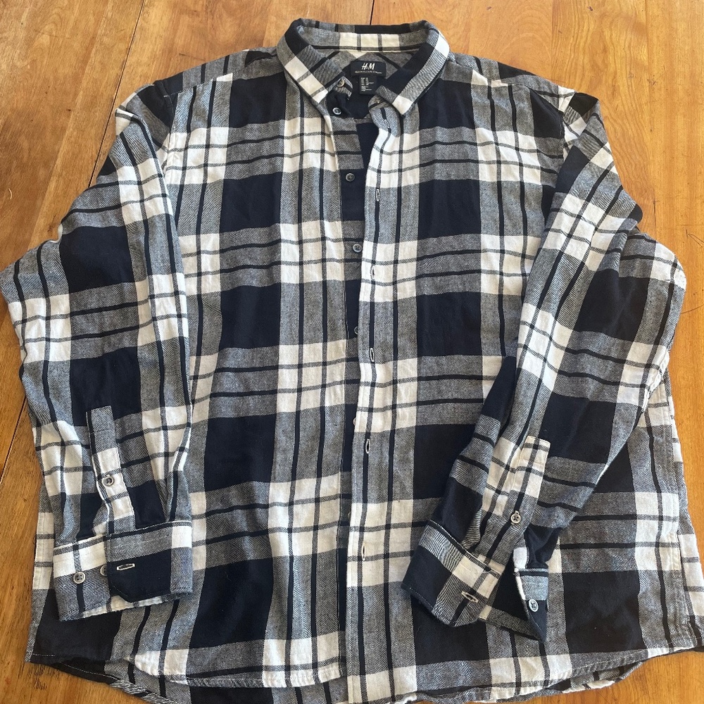 H&M Men's XL flannel shirt